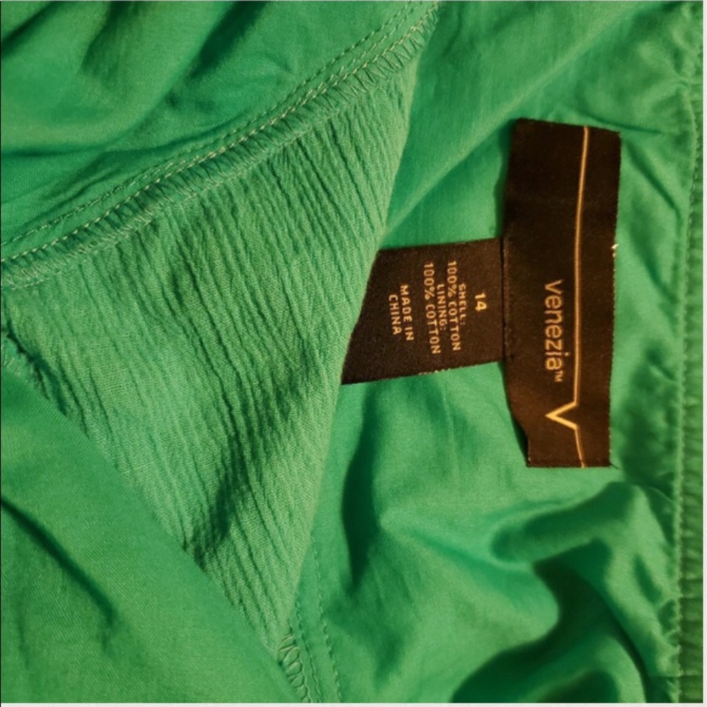 Halter Tops - Picture 4 of 5